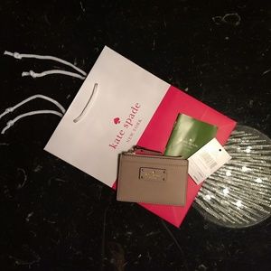 Kate Spade beige business/credit card/coin holder